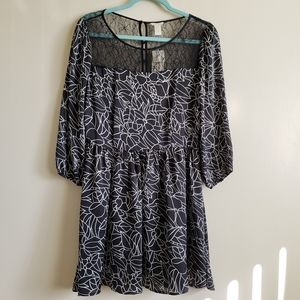 Forever21 (Classic) Black and Cream Short Dress